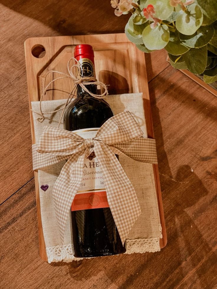 Kit Presente com Vinho – Phoenix Personalizados